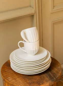 ASSIETTE PLATE EN PORCELAINE BLANC