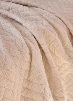 COUVRE LIT MATELASSÉ CHEVRONS RAVEL ÉCRU