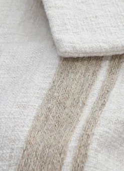 GRAND COUSSIN TEXTURÉ AVEC BANDE BRODÉE EN JUTE ECRU/BEIGE