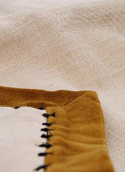 HOUSSE DE COUSSIN TEXTURÉE FINITION EN VELOURS ECRU