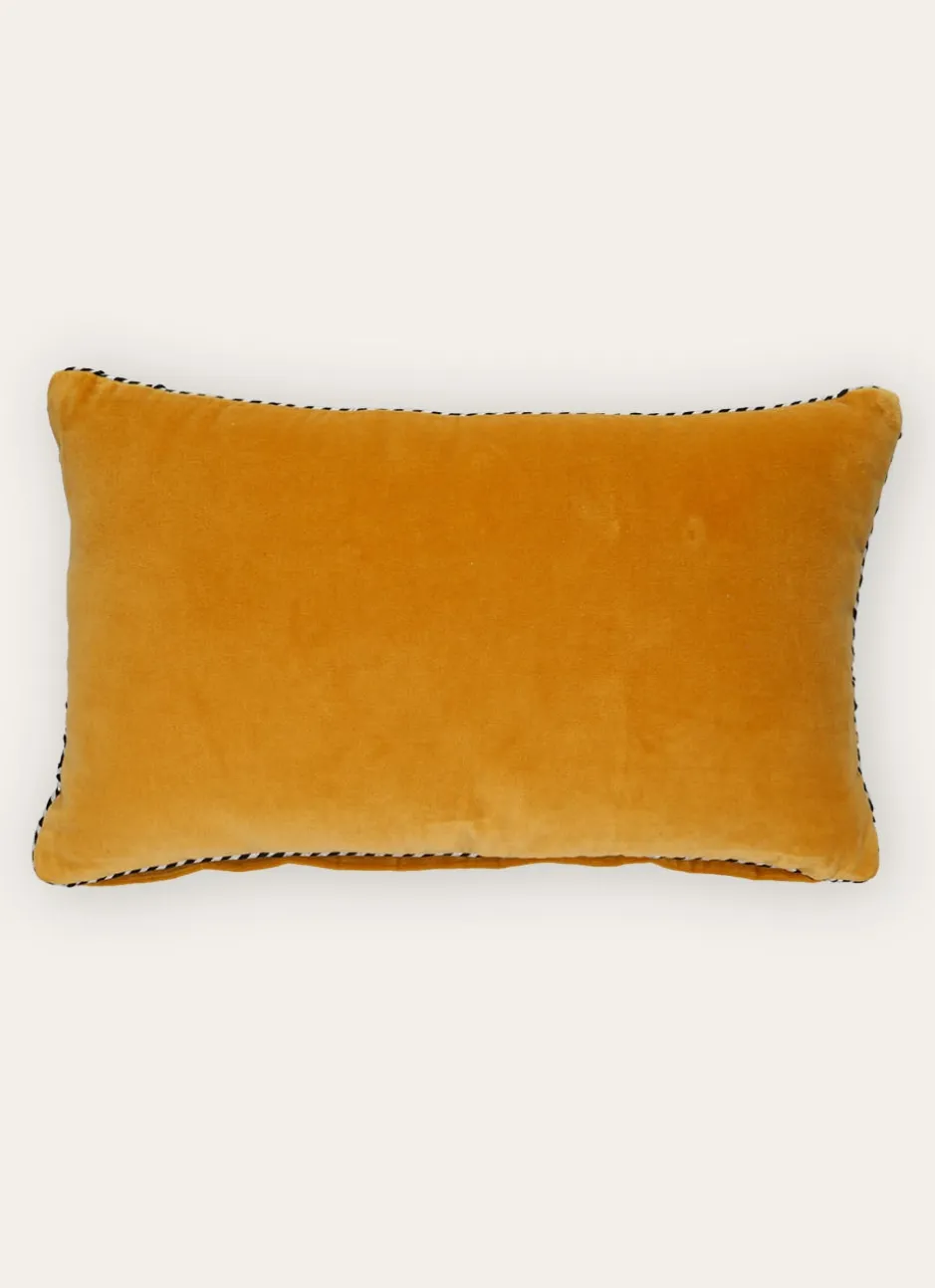 PETIT COUSSIN EN VELOURS AVEC PASSEPOIL RAYÉ OCRE