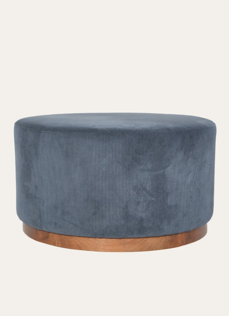 POUF CÔTELÉ BAS EN BOIS RIBS BLEU FONCÉ
